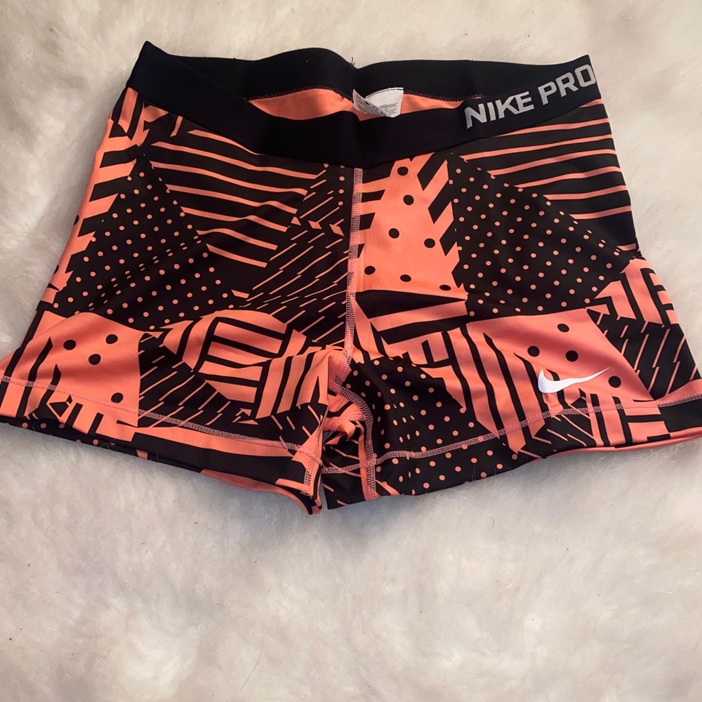 Nike short